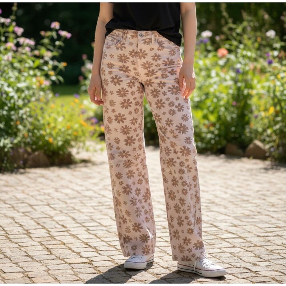 Bailey Rose Daisy Flower Jeans Groovy Mom Jean Cream Brown XS Women's 24x28 - Picture 4 of 9